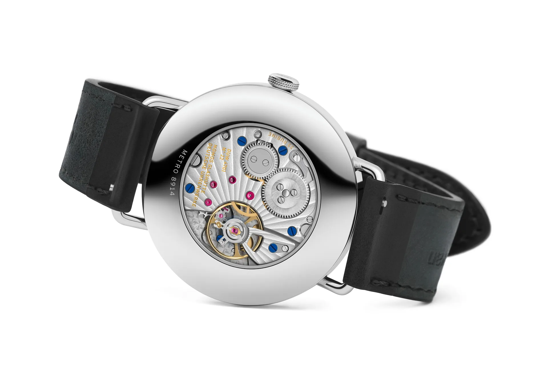 Kaliber DUW 4701 von NOMOS Glashütte hinter dem Saphirglasboden der Metro eisblau